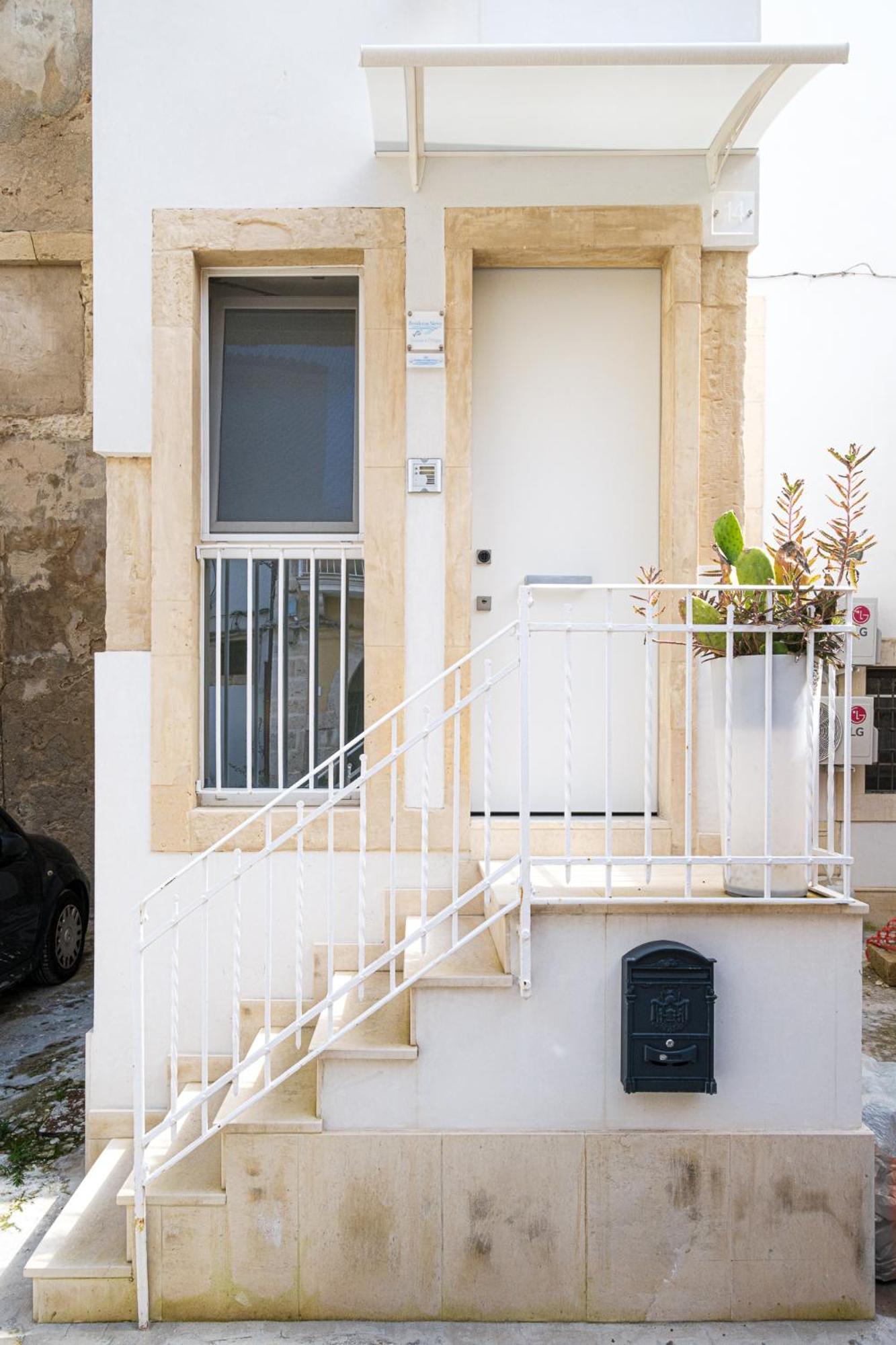 Residenza Nereo Apartment Syracuse Ngoại thất bức ảnh